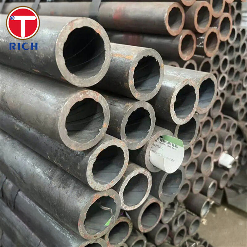 ASME SA213 グレード T12 内糸無縫低合金熱交換管 Cr-Mo 設計と 30-325 mm OD