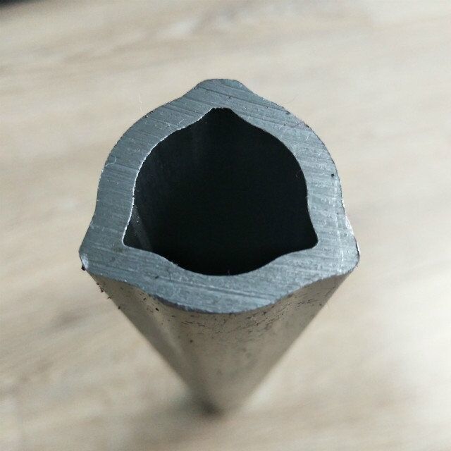 PTO TORICHからの農業ドライブ シャフトのための三角形レモン特別な鋼管
