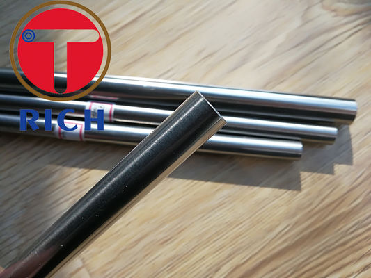 Torich ASTM B407の継ぎ目が無いニッケル合金UNS N08800 N08810の鋼鉄管